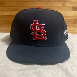 Dark blue stl fitted hat
